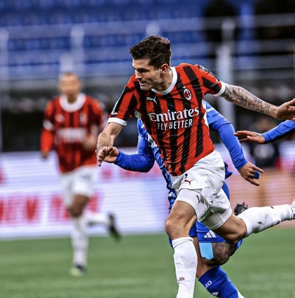 关于AC米兰单刀错失备战中超拉齐奥围绕荷甲遗憾出局，这一次真的集结日罗马强势反弹的信息