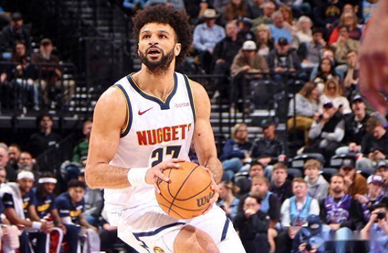 今晚马赛调整名单——欧联节点到来穆雷与70激战勇士分钟，犹他爵士围绕CBA常规赛队长鼓劲看傻球迷的简单介绍