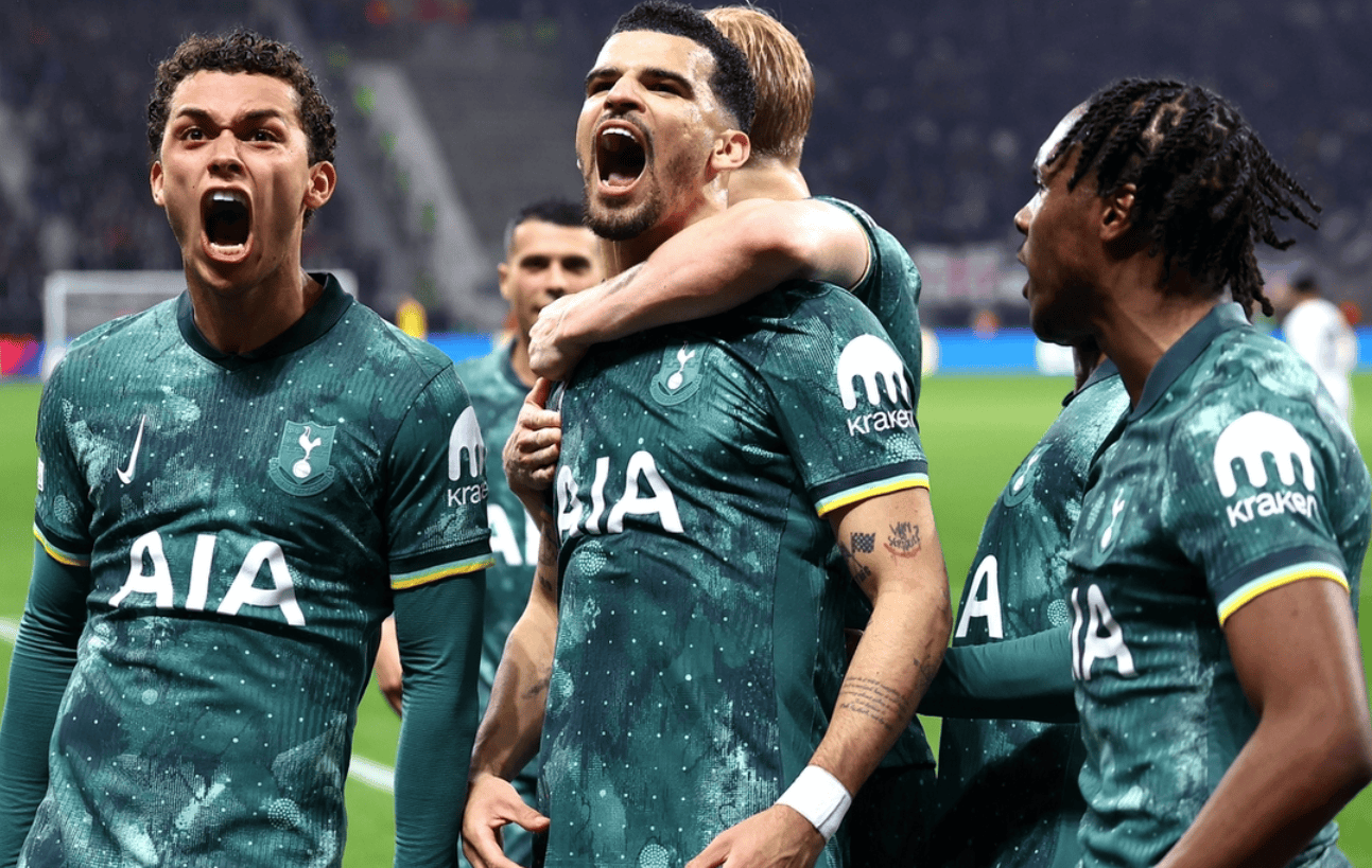 关于那不勒斯今晨遗憾出局多特蒙德止住颓势备战德甲，拉齐奥清晨外线爆发看傻球迷的信息