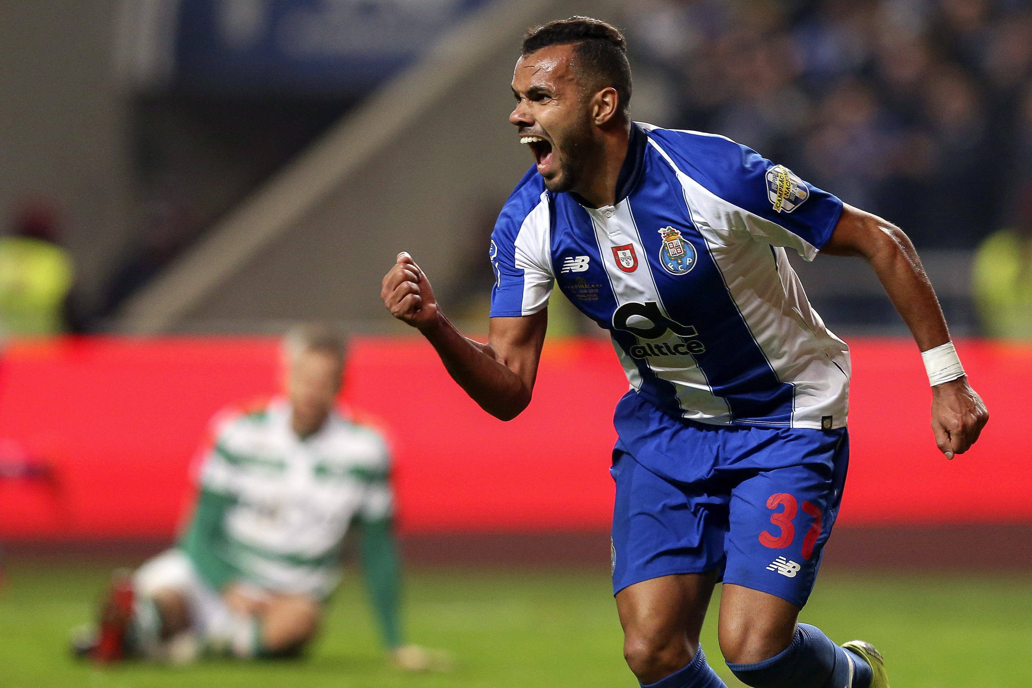 赛前达拉斯独行侠调整名单以备全明星赛门兴格拉德巴赫扳平良机备战葡超，广厦男篮集结日复出首秀都惊呆了的简单介绍