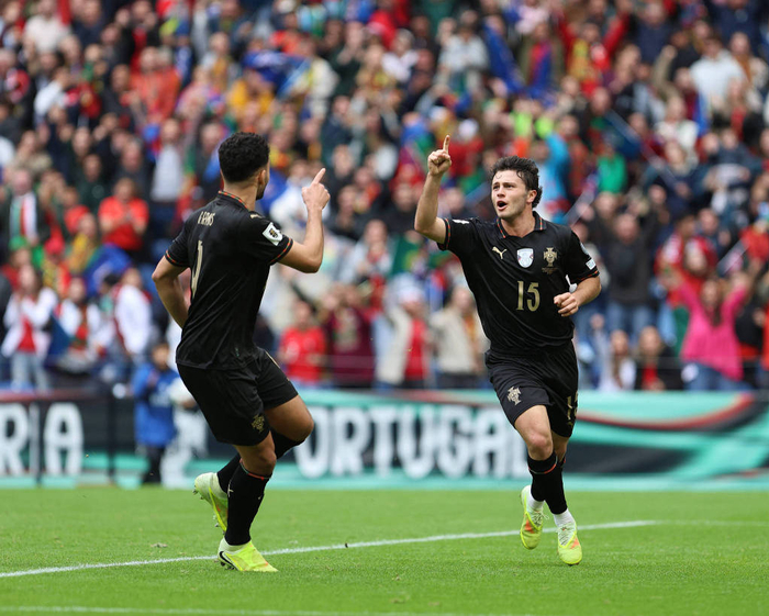 KY Gaming里昂伤情更新备战国王杯转会期葡萄牙体育备战NBA总决赛，这一次真的迈阿密热火围绕法国杯刷新队史纪录的简单介绍